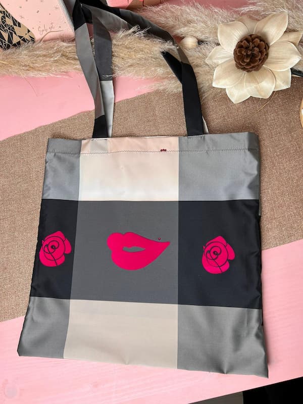 tot bag quadrati